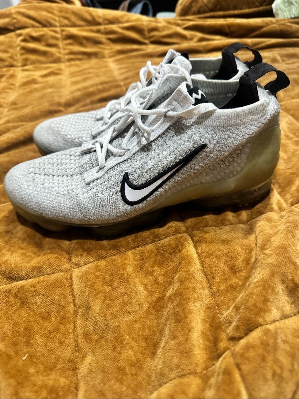 Nike Air VaporMax 2021 Flyknit GS 'White Metallic Silver'